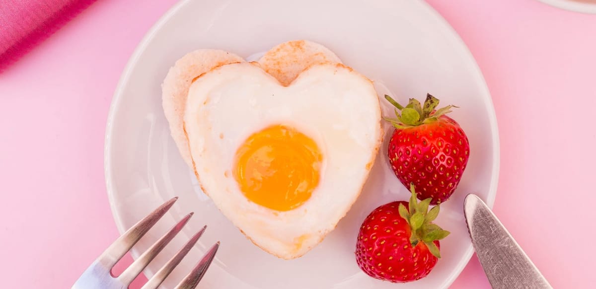 Sauter le petit-déjeuner augmente le risque d'insuffisance cardiaque : une étude révèle les mécanismes biologiques en jeu